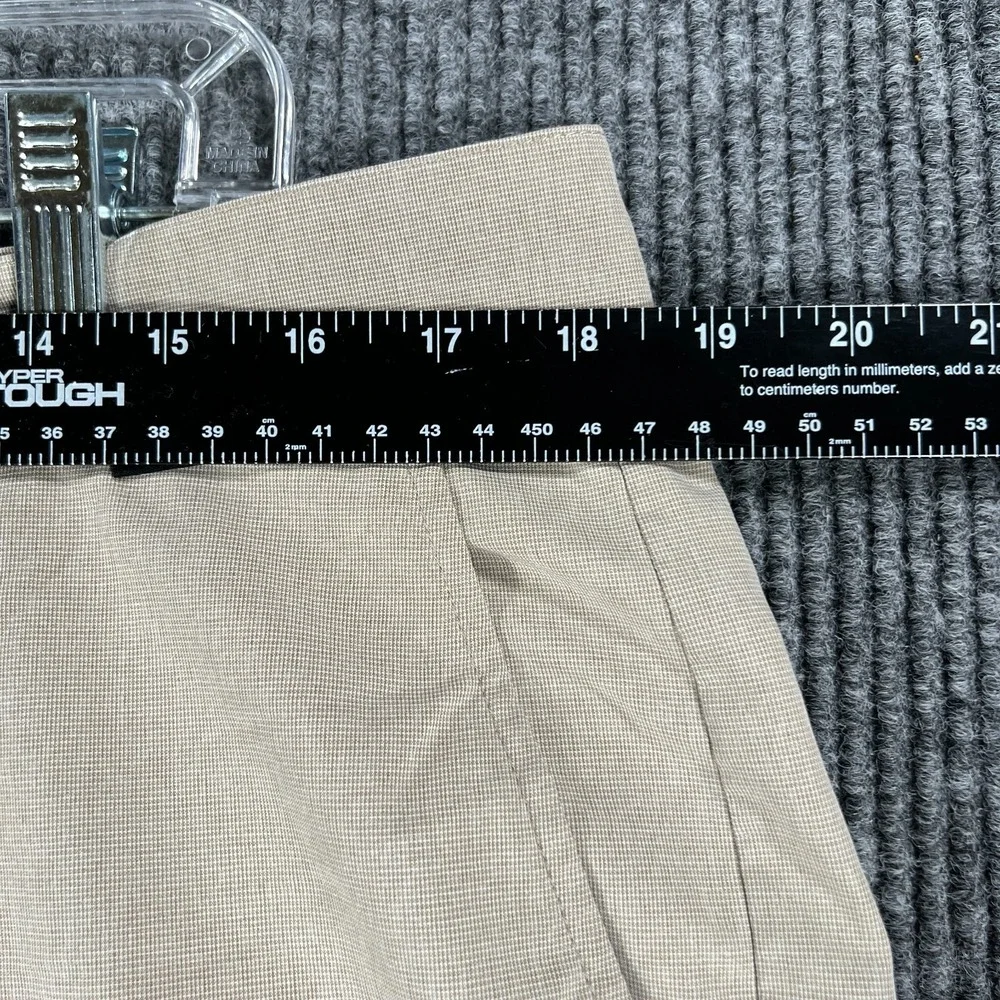 Travis Mathew Shorts Mens Size 36 Beige Chino Golf‎ Outdoor Casual 10